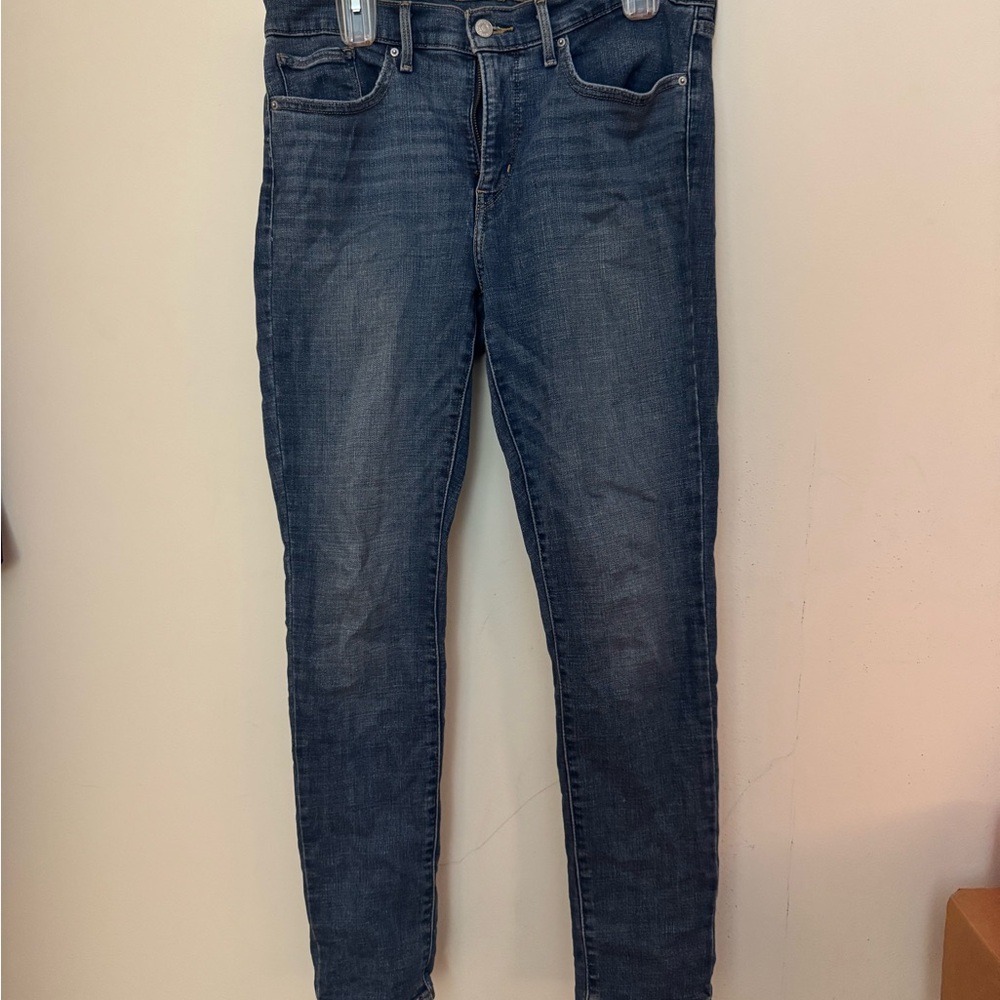 Levi’s Classic Blue Denim Jeans 311 shaping skinner